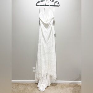 LULUS Women’s Bridal Elegant White Halter Maxi Lace Dress Formal NEW Size Medium